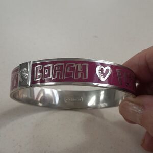 Coach Fushia Valentine "Poppy" Bracelet...E.U. C.